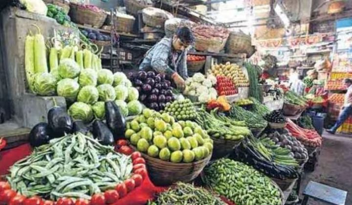 Wholesale inflation back in positive zone on costlier vegetables