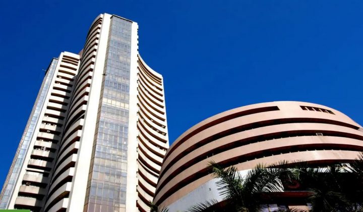Market likely to remain sideways in a range in the near term: Experts